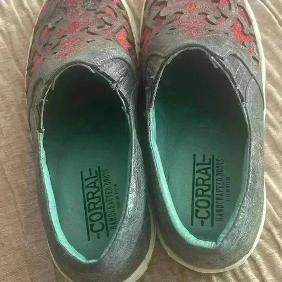 Corral casuals, leather slides - Picture 7 of 13